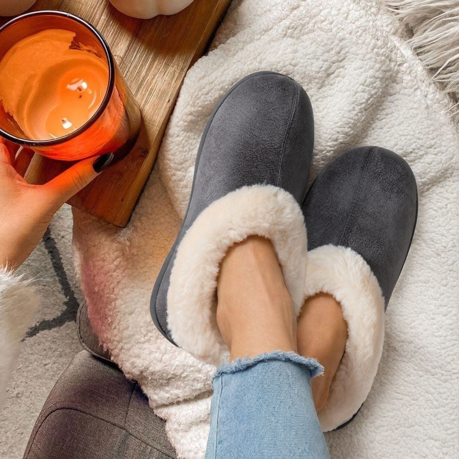 Women's Microsuede Fuzzy Plush Lined Slippers