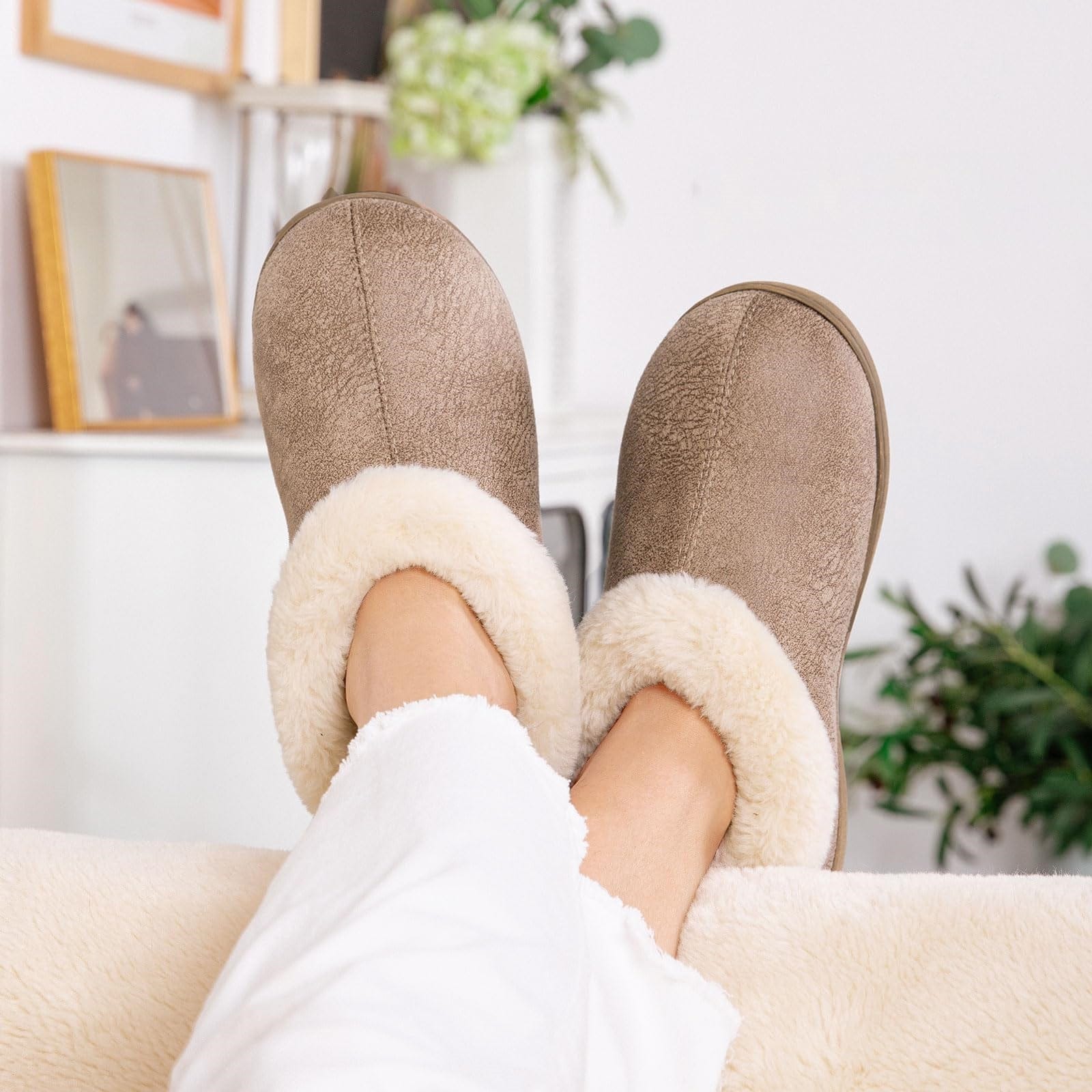 Women's Microsuede Fuzzy Plush Lined Slippers