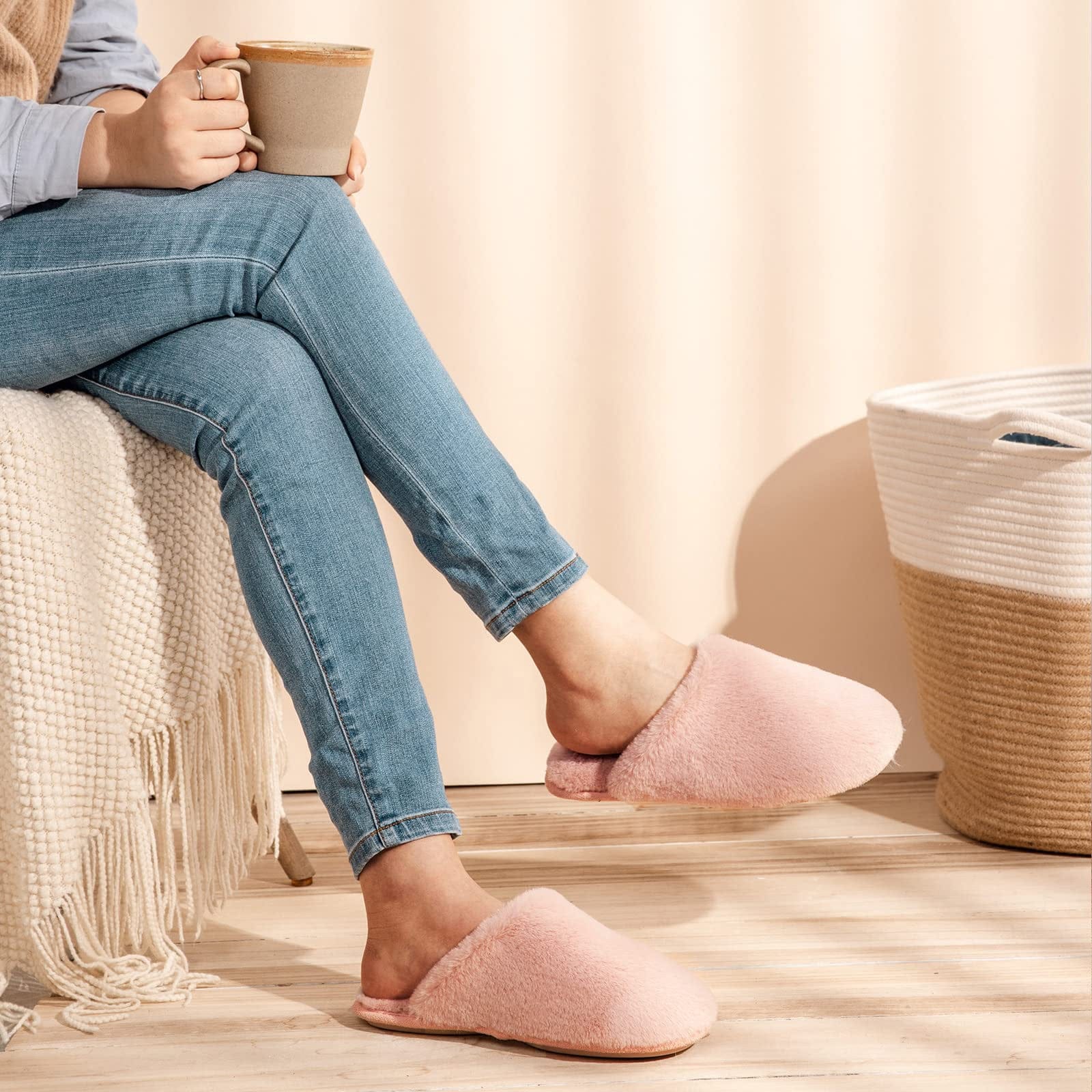 Women's Fluffy Memory Foam Slip On Slippers