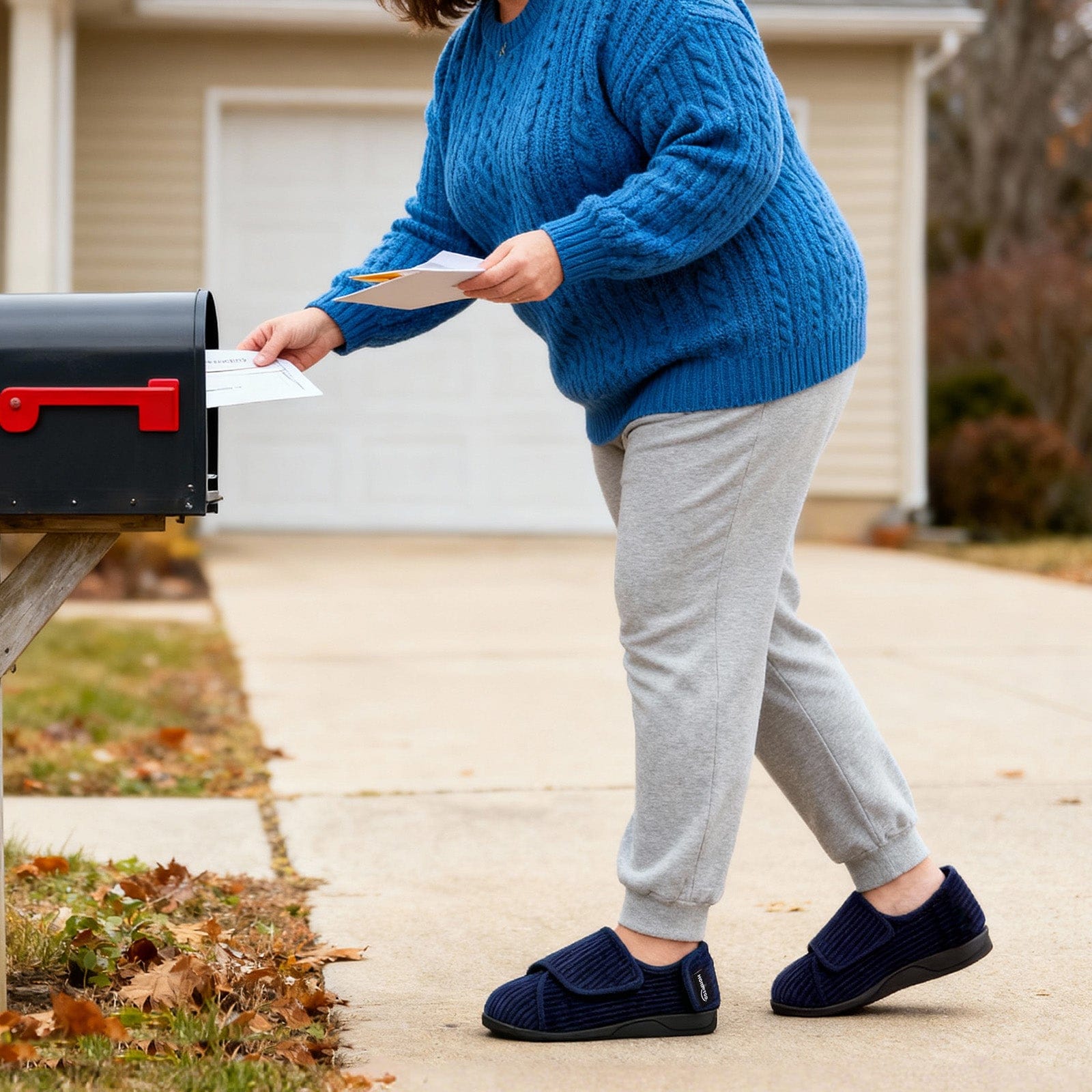 Women's Comfy Adjustable Wide Fit Hook And Loop Memory Foam Slippers