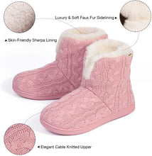 Luxury & Soft Faux Fur Sidelining & Skin-friendly Sherpa Lining & Elegant Cable Knitted Upper