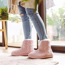 VeraCosy Ladies' Cable Knit Boots